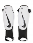 Nike - Nike Charge Kids" Soccer Shin - Spordi s&auml;&auml;rekaitsmed ja varrukad - M