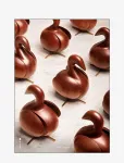 Brainchild - The Swan Parade - Loomad - 30X40CM