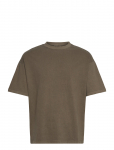 Weekday - Loose Boxy T-Shirt - L&uuml;hikeste varrukatega - XS
