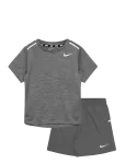 Nike - Nike Dri-Fit Set - Komplektid l&uuml;hikeste varrukatega T-s&auml;rgiga - 116/122