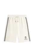 Tommy Hilfiger - Country Club Crest Sweatshort - L&uuml;hikesed spordidressip&uuml;ksid - L