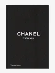 New Mags - Chanel Catwalk - Raamatud - 20X6.4X28.5CM