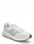 New Balance - New Balance 370 Core+ - Madala s&auml;&auml;rega sporditossud - 42