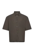 Weekday - Boxy Short-Sleeved Cotton Shirt - L&uuml;hikeste varrukatega s&auml;rgid - M