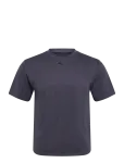 PUMA - W Tad Essential Relaxed Tee - Spordi T-s&auml;rgid - XL