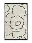 Marimekko Home - Piirto Unikko Guest Towel30X50 - K&uuml;laliste r&auml;tikud - 30X 50CM