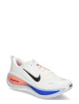 Nike - Nike Vomero Plus - Spordi jooksujalatsid - 44.5