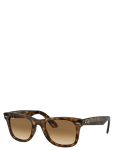 Ray-Ban - Wayfarer - D-raamiga Wayfarer p&auml;ikeseprillid - 50