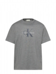 Calvin Klein Jeans - Ss Hero Monologo Tee 20S - L&uuml;hikeste varrukatega - XL