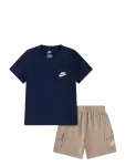 Nike - Nike Sportswear Tee & Short Set - Komplektid l&uuml;hikeste varrukatega T-s&auml;rgiga - 98/104