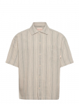 Revolution - Oversize Short-Sleeved Shirt - L&uuml;hikeste varrukatega s&auml;rgid - XXL