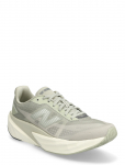 New Balance - New Balance Fuelcell Rebel V5 - Madala s&auml;&auml;rega tossud - 47.5