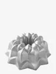 Nordic Ware - Vintage Star Bundt&reg; Pan - K&uuml;psise- ja koogivormid - 2.4 l