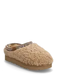 UGG - W Tasman Maxi Curly - Sussid ja pl&auml;tud - 39