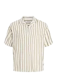 Jack & Jones - Jjejeff Resort Stripe Shirt S/S Sn - L&uuml;hikeste varrukatega s&auml;rgid - L