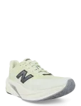 New Balance - New Balance Fuelcell Rebel V5 - Spordi jooksujalatsid - 39