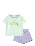 Nike - Nike Tee & Crossover Short Set - Komplektid l&uuml;hikeste varrukatega T-s&auml;rgiga - 110/116