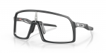 Spordip&auml;ikeseprillid Oakley Sutro mustad Photochromic l&auml;&auml;tsedega