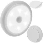 Universaalne LED-&ouml;&ouml;lamp liikumisanduriga