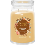 Glistening Leaves Signature Candle 567 g