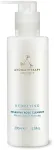 Aromatherapy Associates Aromatherapy Associates niisutav ja v&auml;rskendav puhastuskreem roosi- ja pelargooniekstraktiga, 200 ml