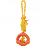 Trixie Denta Fun Ring On A Rope koerem&auml;nguasi k&ouml;ie ja r&otilde;ngaga, puuvill/kumm, &oslash; 12/41 cm