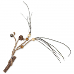 Magic Cat Natural Fun Stick With Strings, Beads And Bell m&auml;nguasi kassidele aktiniidiaga, 6 cm