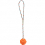 Trixie Ball On A Rope ujuv m&auml;nguasi koertele naturaalsest kummist, 4.5/35 cm