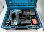 Novus Zszywacz akumulatorowy J-550 zestaw Metabox | NV031-0364 | 4009729079324