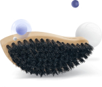 GYEON Q&sup2;M LeatherBrush &mdash; naturaalkarvadega nahapuhastushari