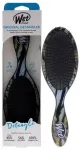 Features  A revolutionary detangling brush; Exclusive, ultra-soft IntelliFlex bristles glide through tangles with ease; Minimizes pain & protects hair against split ends & breakage; Detangles with le