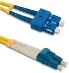 Qoltec Kiudoptiline patchcord SC/UPC - LC/UPC | &Uuml;herealine | 9/125 | G652D | Duplex | 2m