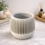 Tekstuuriga pott kodu taimedele