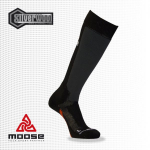 Moose h&otilde;bel&otilde;ngaga suusasokid