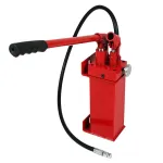 H&uuml;drauliline - k&auml;sitsi pressitav pump 30t voolikuga