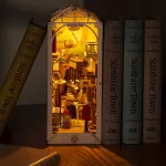 Book Nook miniatuurikomplekt &ndash; Sunshine Town (RDS007e)