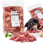 Koeratoit BARF, k&uuml;lmutatud kalkunilihaga koos k&otilde;hredega, 1 kg