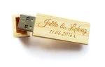 Puidust 16 GB USB m&auml;lupulk graveeringuga pulmadeks