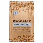 Kuivtoit steriliseeritud kassidele Monster Cat teravaba, kalkuniliha ja kanaga, 2 kg