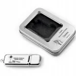 Nahast USB-m&auml;lupulk 8 GB 3.0 graveeringuga, esimese armulaua jaoks, kastis