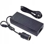 Adapter 230V kuni 12V 10A autopesaga, 120W