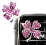 Auto &otilde;hu v&auml;rskendaja Happy Shiny Clover roosade kristallidega, kingiks