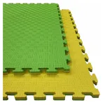 Vahtmatt spordiseadmete alla &ndash; paksus 2,5 cm, pindala 1 m&sup2;