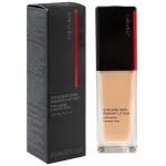 Vedelikp&otilde;hi SHISEIDO Synchro Skin Radiant Lifting Alder/23