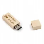 Puidust USB-m&auml;lupulk 8 GB, vahtrapuit, graveeringuga pulmadeks