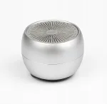 Juhtmevaba kaasaskantav Bluetooth k&otilde;lar, h&otilde;bedane
