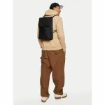 Unisex seljakott Rains Mini W3, must