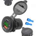 Auto USB laadija l&uuml;liti ja USB-C voltmeetriga