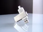 USB m&auml;lupulk 2TB, h&otilde;bedane, USB ja USB-C