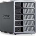 5-pesa dokijaam Thunderbolt 3/4, kuni 110 TB, 40 Gbps